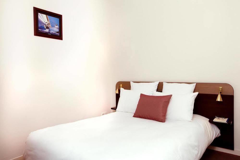 อัปปาร์ตซิตี้ เลอ ม็อง ซองทร์ Aparthotel เลอม็องส์ ภายนอก รูปภาพ